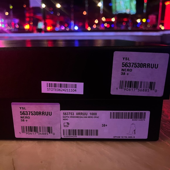 Saint Laurent booties - Picture 2 of 4